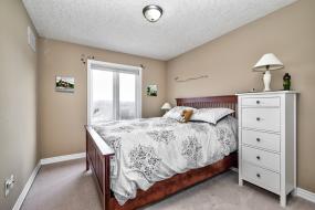 Property listing for 39 Forest Valley Cres., Dundas, ON