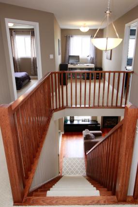 Property listing for 155 Garinger Cres., Hamilton, ON