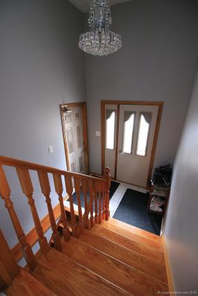 Property listing for 489 Cochrane Rd., Hamilton, ON