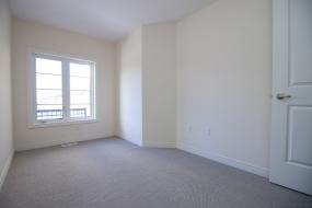 Property listing for 60 Heming Trail, Ancaster, Ontario