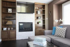 Property listing for #4-7 Sirente Dr., Hamilton, ON