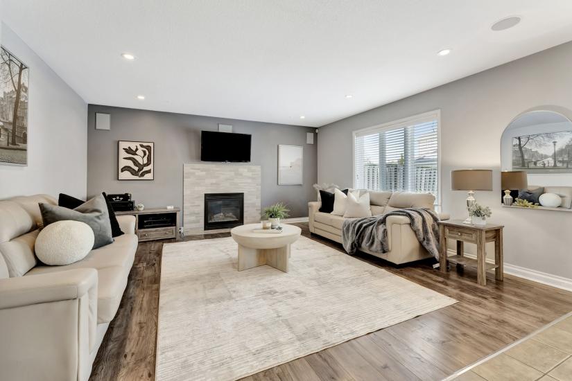 Property listing for 7 Bocelli Cres., Hannon, ON