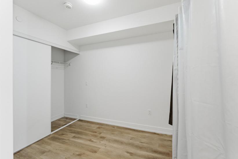 Property listing for #606-1 Jarvis St., Hamilton, ON