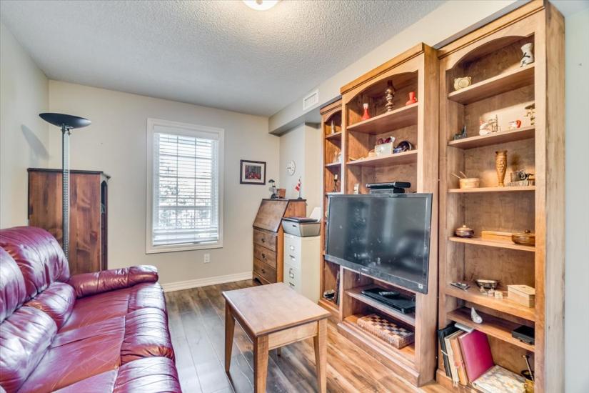 Property listing for #208-990 Golf Links Rd., Ancaster, ON