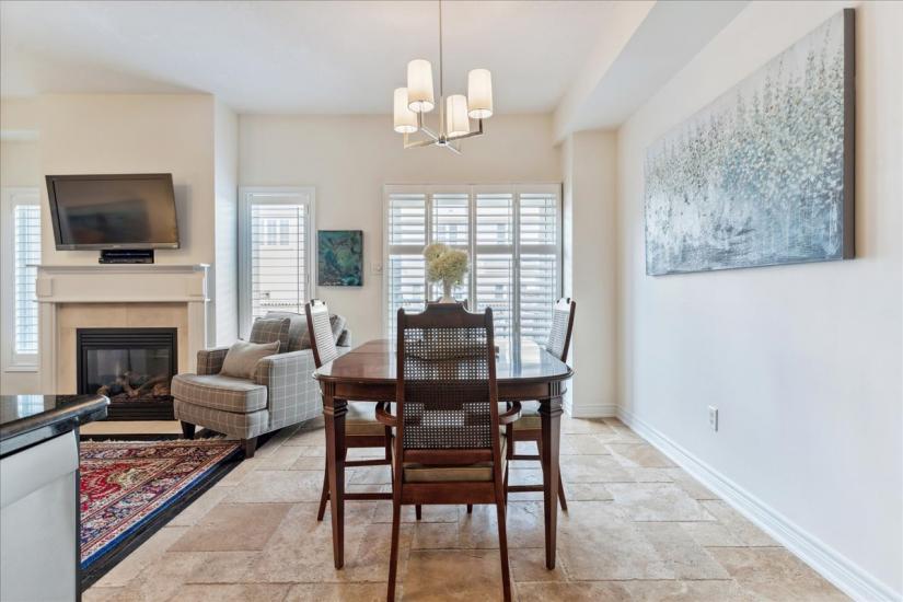Property listing for 36 Forest Valley Cres., Dundas, ON