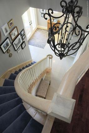 Property listing for 1 Hodge Crt., Dundas, ON