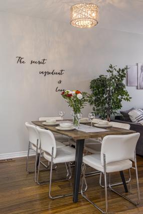 Property listing for 4346 Lindsey Cres., Beamsville, ON