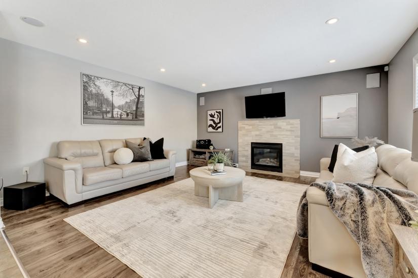 Property listing for 7 Bocelli Cres., Hannon, ON