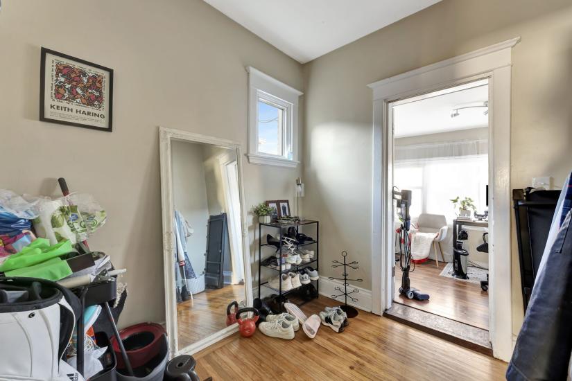 Property listing for 70 Belview Ave., Hamilton, ON