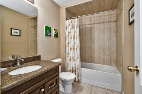 Property listing for 39 Forest Valley Cres., Dundas, ON