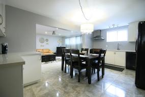 Property listing for 489 Cochrane Rd., Hamilton, ON