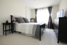 Property listing for #12-11 Stockbridge Gardens, Stoney Creek, ON