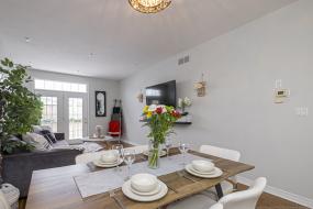 Property listing for 4346 Lindsey Cres., Beamsville, ON