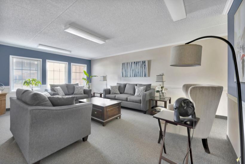 Property listing for #101-500 Silverbirch Blvd., Mount Hope, ON