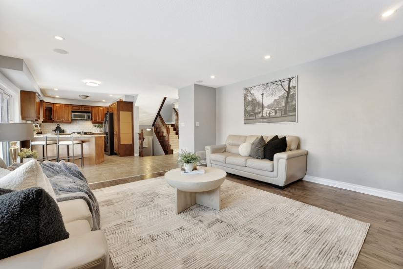 Property listing for 7 Bocelli Cres., Hannon, ON