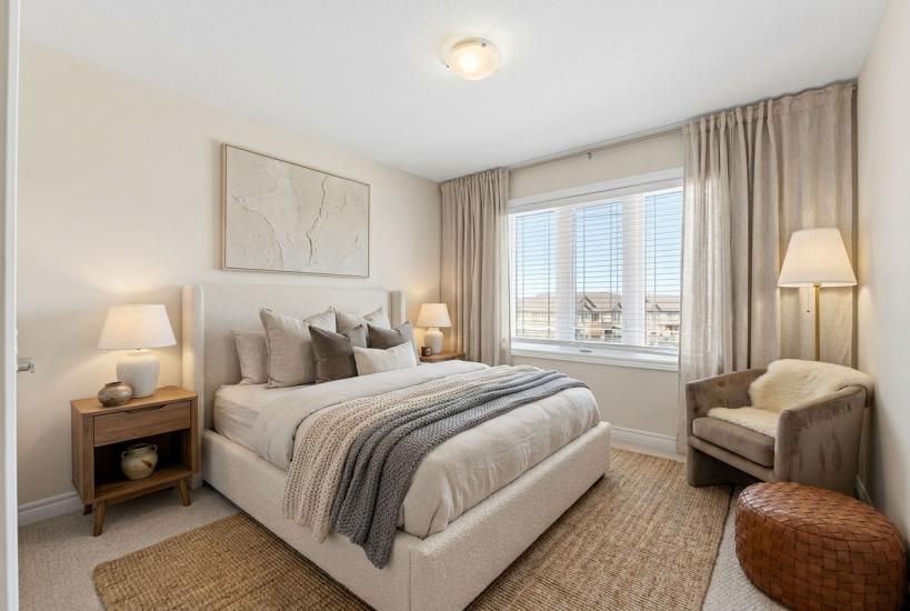 Property listing for #160-77 Diana Ave., Brantford, ON