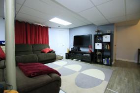 Property listing for 39 Benvenuto Cres., Hamilton, ON
