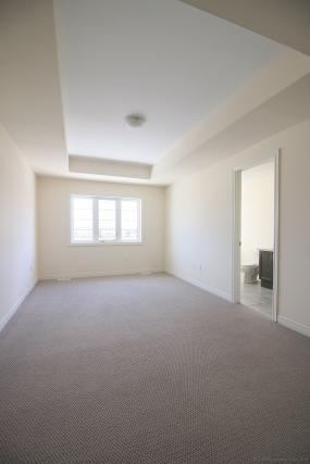 Property listing for 60 Heming Trail, Hamilton, ON