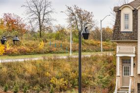 Property listing for #8-11 Stockbridge Gardens, Stoney Creek, ON