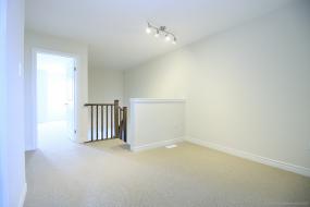 Property listing for 113 Dennis Dr., Smithville, ON
