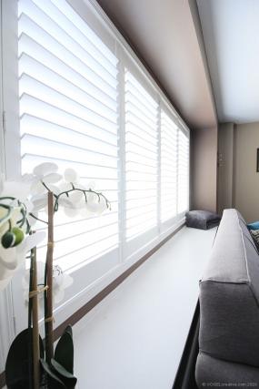 Property listing for #4-7 Sirente Dr., Hamilton, ON