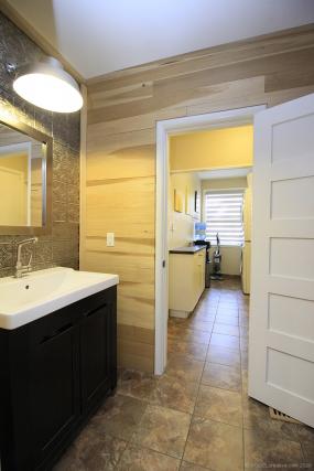 Property listing for 510 Scenic Dr., Hamilton, ON