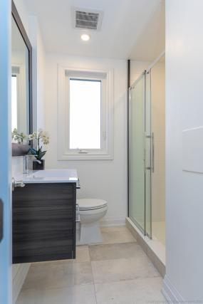 Property listing for 543 Upper Sherman Ave., Hamilton, ON