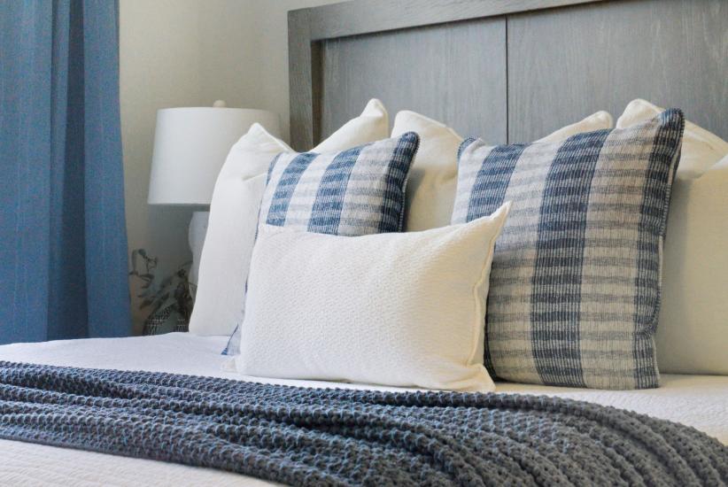 Property listing for 40 Zinfandel Dr. Unit #38, Stoney Creek, ON