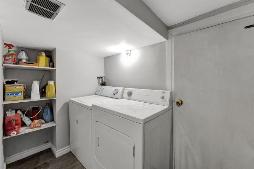 Property listing for 70 Belview Ave., Hamilton, ON