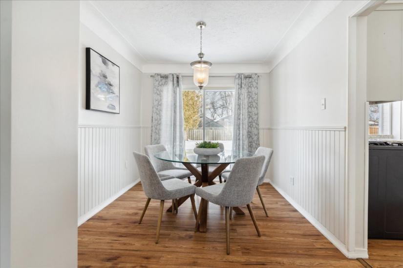 Property listing for 23 Lorne Ave., Hamilton, ON