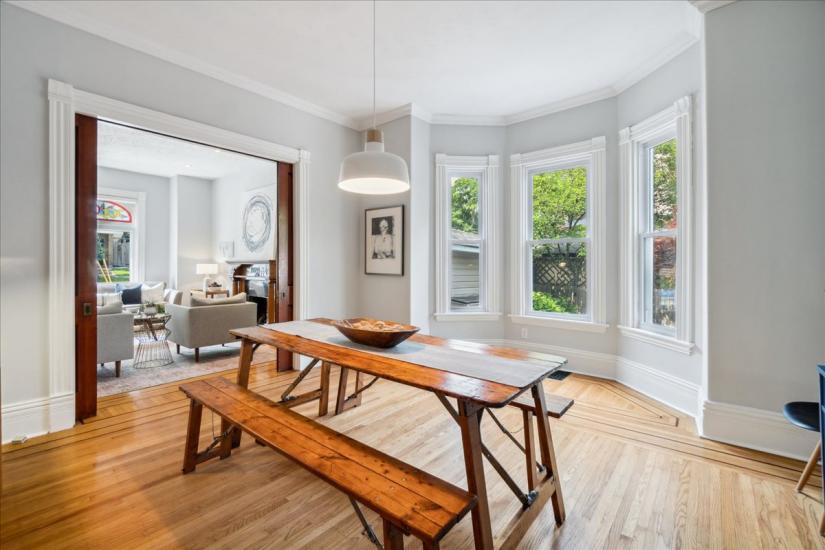 Property listing for 179 Hess St. S., Hamilton, ON