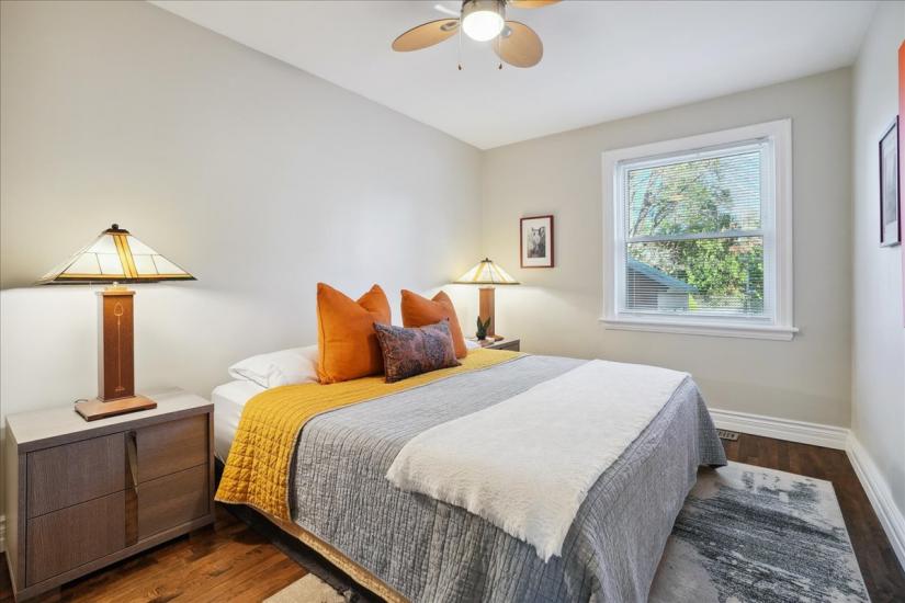Property listing for 56 Uplands Ave., Hamilton, ON