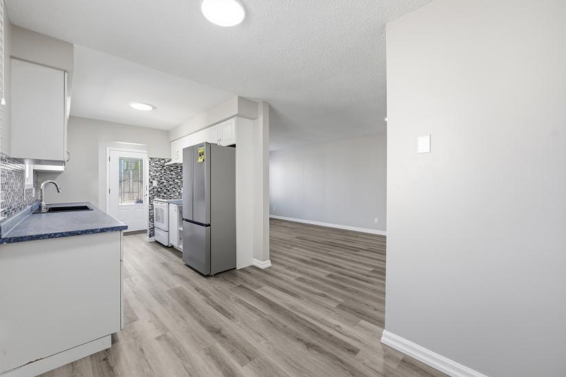 Property listing for 42 Terrace Ave., Welland, ON