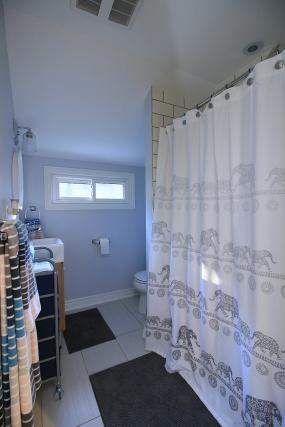 Property listing for 95 Garfield Ave. S., Hamilton, ON