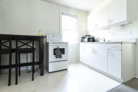 Property listing for 46 Newton Ave., Hamilton, Ontario