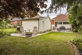 Property listing for 125 Barons Ave. S., Hamilton, ON