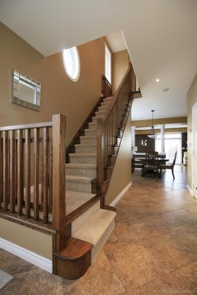 Property listing for 183 Tanglewood Dr., Binbrook, Ontario