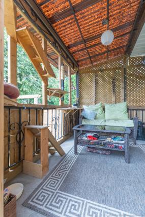 Property listing for 304 Mount Albion Rd., Hamilton, ON