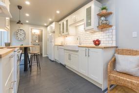 Property listing for 232 Emerald St. N., Hamilton, ON