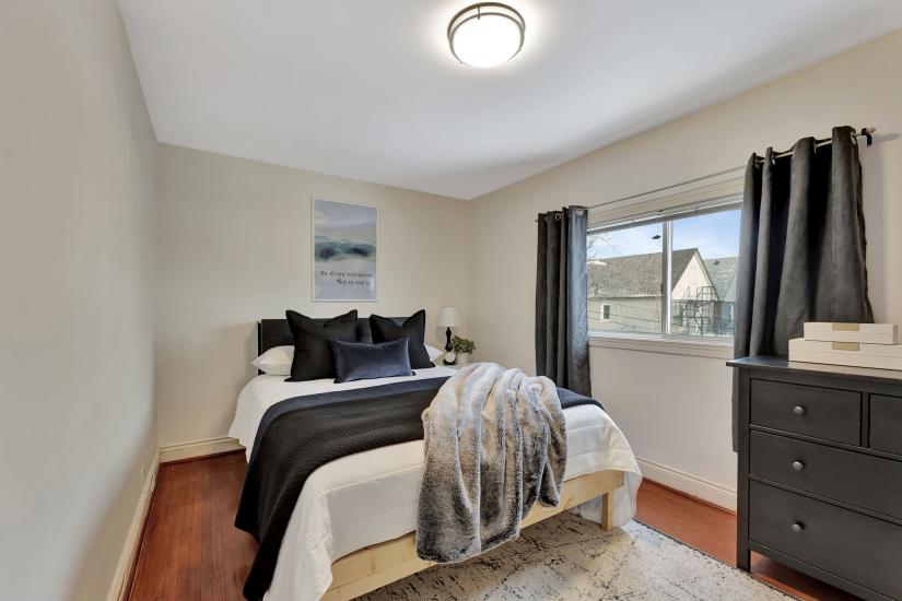 Property listing for 8 Senator Ave., Hamilton, ON