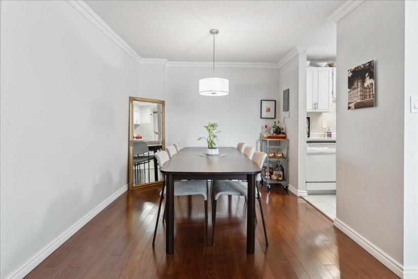 Property listing for #305-222 Jackson St. W., Hamilton, ON