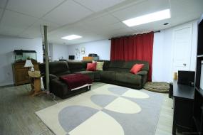 Property listing for 39 Benvenuto Cres., Hamilton, ON