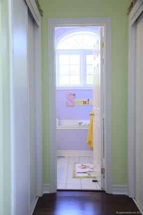 Property listing for 1 Hodge Crt., Dundas, ON