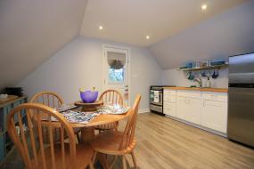Property listing for 95 Garfield Ave. S., Hamilton, ON