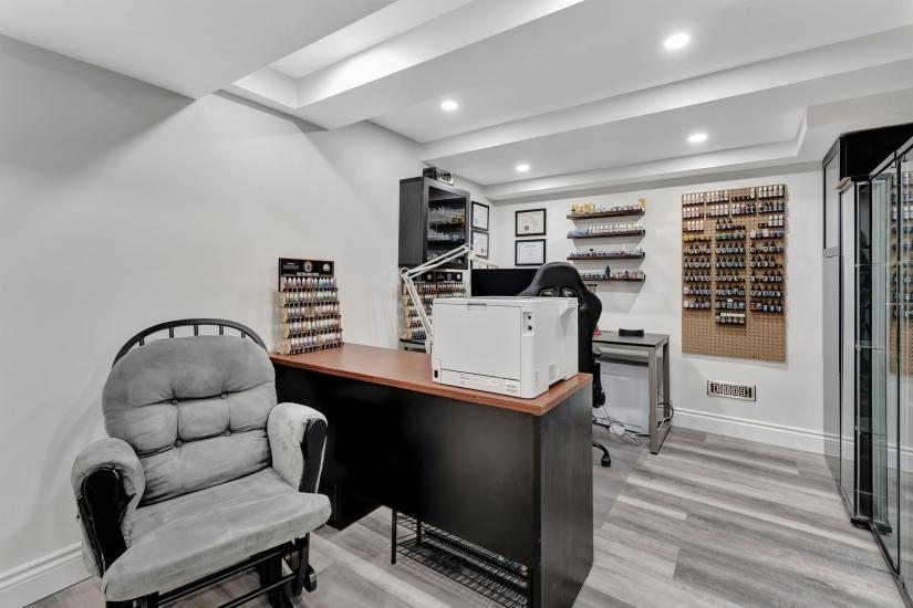 Property listing for #7-860 Rymal Rd. E., Hamilton, ON