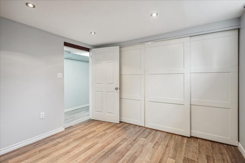 Property listing for L-1566 Caistorville Rd., Caistor Centre, ON