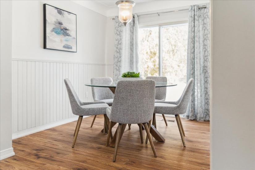 Property listing for 23 Lorne Ave., Hamilton, ON