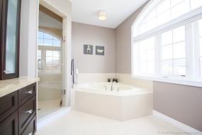 Property listing for 155 Garinger Cres., Hamilton, ON