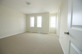 Property listing for 113 Dennis Dr., Smithville, ON
