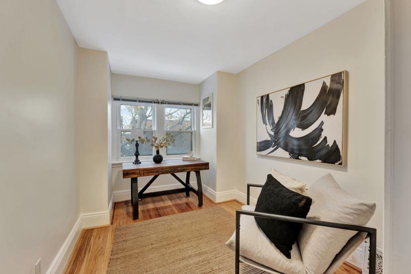 Property listing for 8 Senator Ave., Hamilton, ON